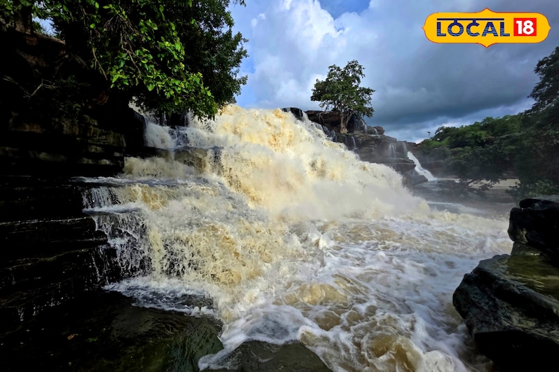 mukkha waterfall mukkha waterfall