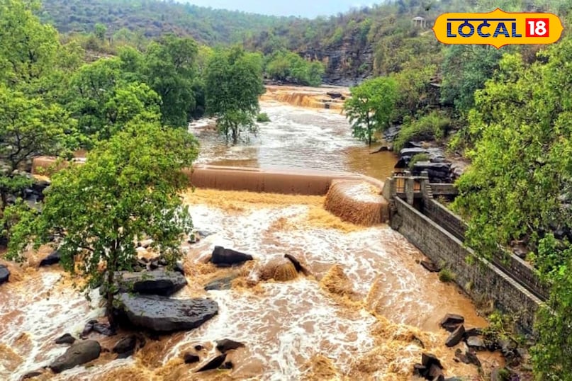 lakhaniya waterfall lakhaniya waterfall