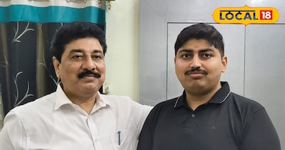 पिता IAS रजनीश कुमार के साथ यशस्वी राज वर्धन 