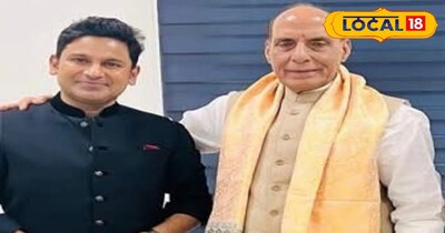 फाइल फोटो फेमस पर्सनालिटी