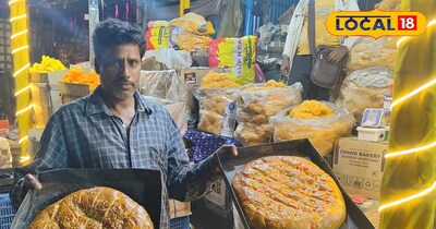 Bokaro's Bahubali Bakarkhani: Scooter Wheel-Sized Sweet for Just ₹100, Ramadan Special!