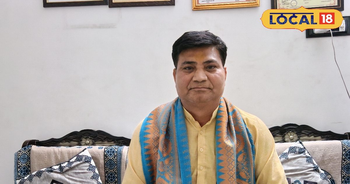 हथेली के तिल बताते हैं भविष्य? यहां जानिए कौन सा तिल देता है सफलता और कौन लाता है परेशानी