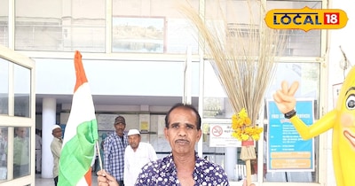 समस्या बताते सफाई मित्र संजय सिंह.