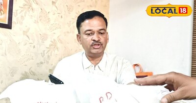 यान की जानकारी देते व्यापारी प्रकाश अग्रवाल 