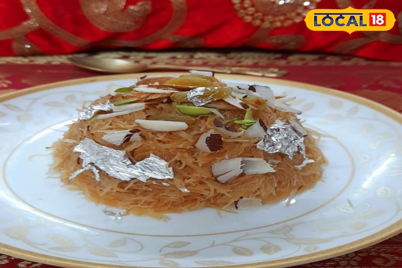 मुजफ्फर यह एक नवाबी डिश है जो काफी हद तक किवामी सेवई जैसी दिखती है लेकिन इसका टेक्सचर थोड़ा अलग होता है। इसमें घी की मात्रा ज्यादा होती है और इसे अक्सर चांदी के वर्क से सजाया जाता है। हैदराबाद के कुछ पुराने खानदानों में आज भी ईद के खास मेहमानों के लिए मुजफ्फर बनाने का रिवाज है