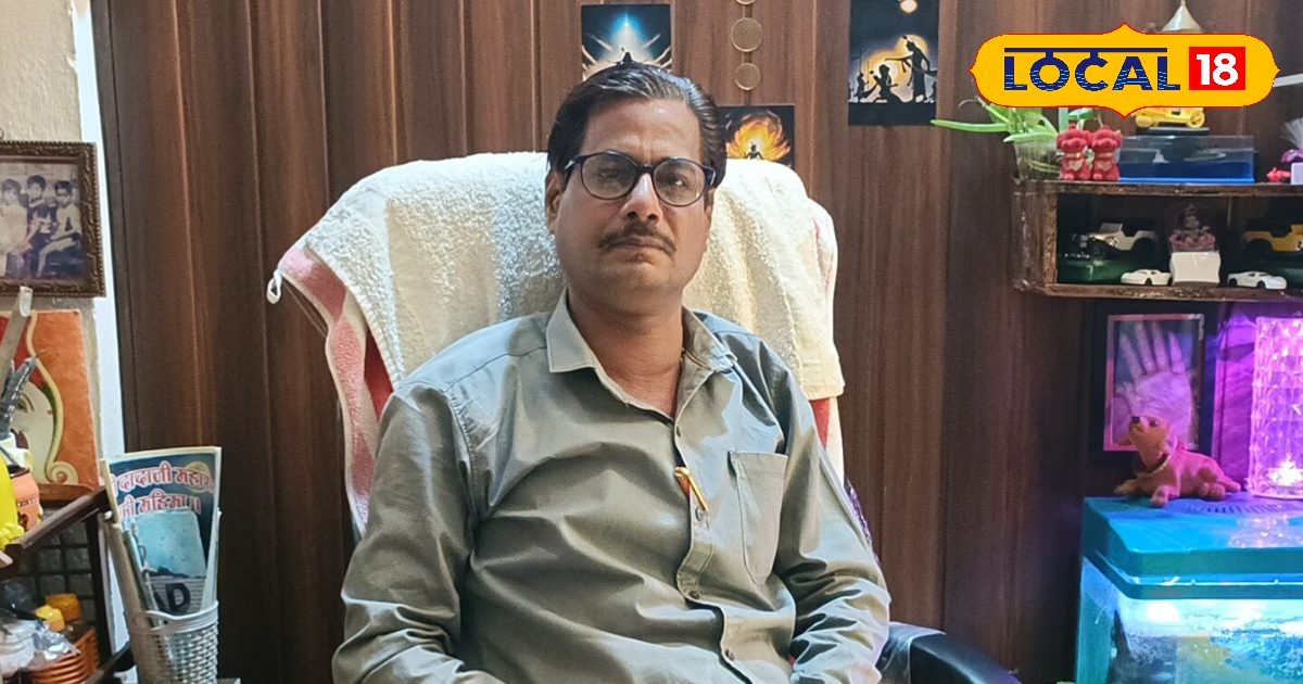 कबाड़ से सजा दिया घर, ऑफिस, किसी बड़े आर्टिस्ट से कम नहीं फाइनेंस का काम करने वाले प्रकाश