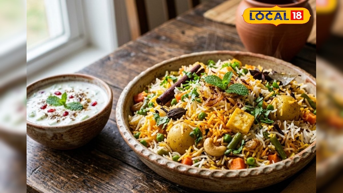 कुकर में पुलाव बनाते समय आजमाएं ये टिप्स, खिले रहेंगे चालव और स्वाद होगा लाजवाब