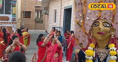 साँचीहर समाज की गणगौर और महिलाएं गुजराती गरबा पर डांस करते हुए