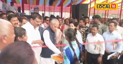 लोक कलाकारों ने लोक संस्कृति की छटा बिखेरी