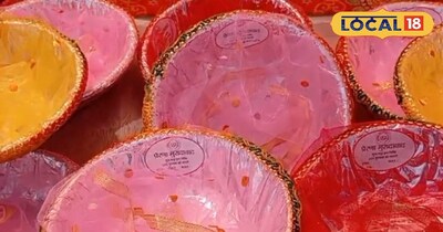 महिलाएं टोकरी तैयार कर कमा रहीं मुनाफा।