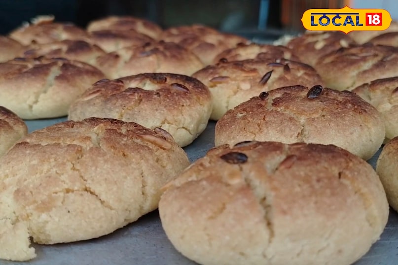 उत्तर प्रदेश, मेरठ, फूड प्रेमी, पिंकी छोले भटूरे, हरिया लस्सी, वैष्णव वेज बिरियानी, रामचरण चाट भंडार, स्वाद, लोकल-18,Uttar Pradesh, Meerut, Food Lovers, Pinky Chhole Bhature, Hariya Lassi, Vaishnav Veg Biryani, Ramcharan Chaat Bhandar, Taste, Local-18