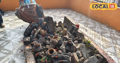 खंडित मूर्तियां 