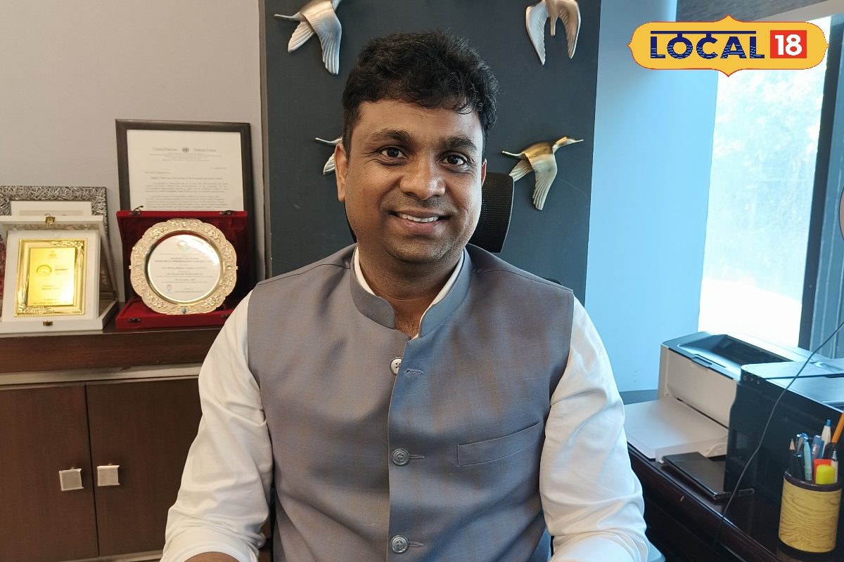 2 साल की उम्र में 3 दिन की बहन के साथ छोड़ गए थे माता-पिता! गोद में लेकर की बाल मजदूरी, आज बने देश का बड़ा नाम