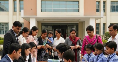 सरकार ने साफ कर दिया है कि जो भी फीस Form-VI में दर्ज नहीं होगी, उसे किसी भी हालत में अभिभावकों से नहीं लिया जा सकता.