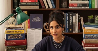 IGNOU Degree Validity: यूजीसी ने हेल्थकेयर से जुड़े कोर्सेस की ऑनलाइन पढ़ाई पर प्रतिबंधन लगाया है