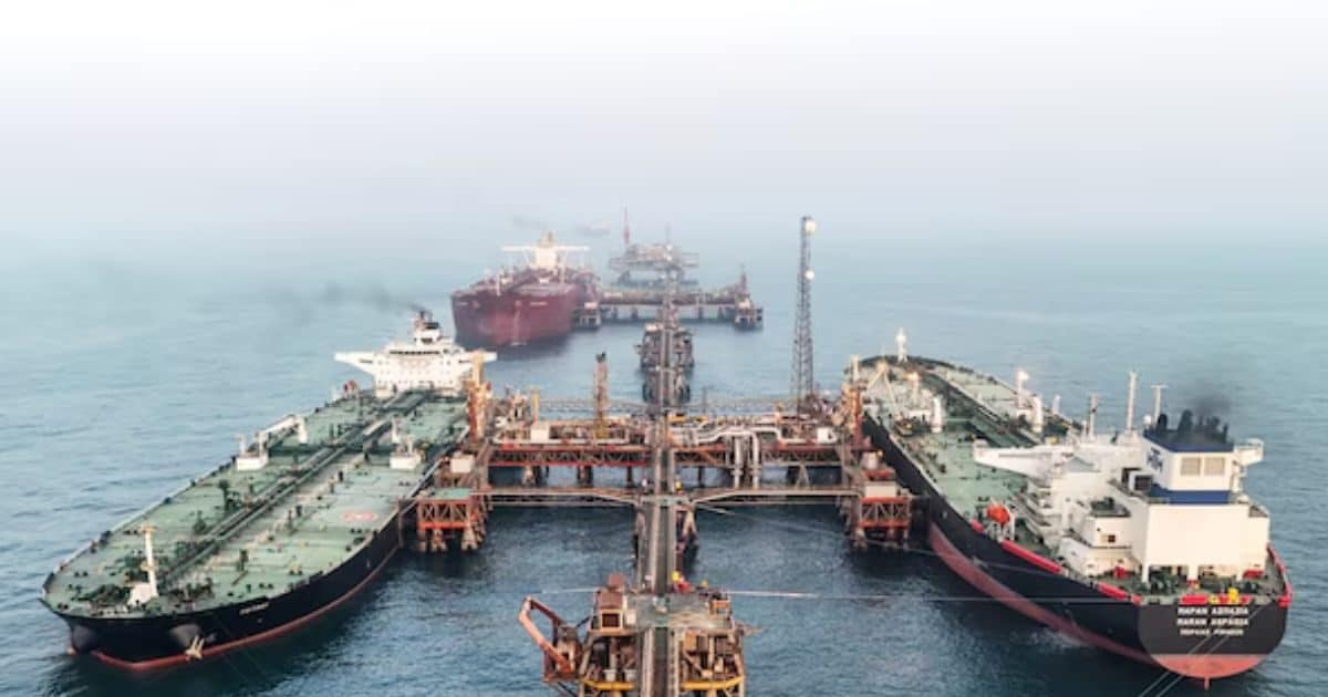 सिर्फ 25 दिन का स्टॉक, फिर भी दाम न बढ़ाने पर भारत सरकार क्यों निश्चिंत? कतर से नहीं तो कहां से आएंगे तेल-गैस?