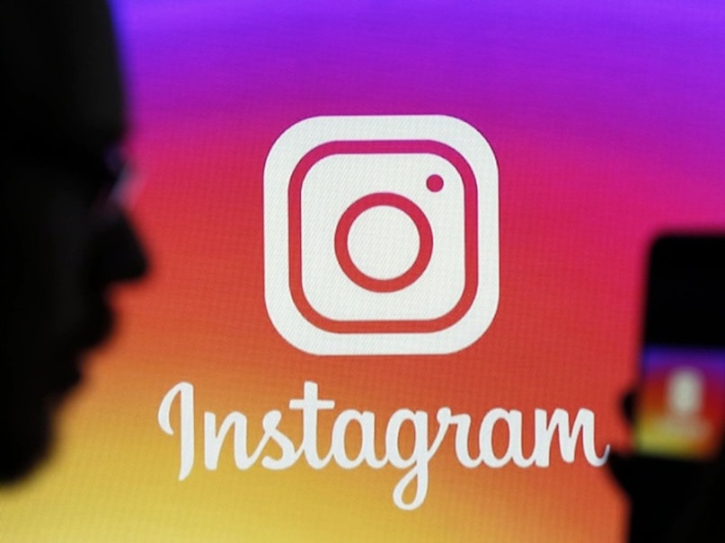 তবে এই পরিকল্পনা বাস্তবায়নে সময় লেগেছে। 2021 সালে, মেটার নিরাপত্তা প্রধান বলেছিলেন যে কোম্পানি 2023 সাল পর্যন্ত এনক্রিপশন রোলআউট স্থগিত করছে যাতে আরও ভাল নিরাপত্তা ব্যবস্থা তৈরি করা যায়। তবে এই পরিকল্পনা বাস্তবায়নে সময় লেগেছে। 2021 সালে, মেটার নিরাপত্তা প্রধান বলেছিলেন যে কোম্পানি 2023 সাল পর্যন্ত এনক্রিপশন রোলআউট স্থগিত করছে যাতে আরও ভাল নিরাপত্তা ব্যবস্থা তৈরি করা যায়।