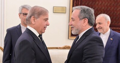 ईरान के व‍िदेश मंत्री ने पाक‍िस्‍तान की तारीफ की.