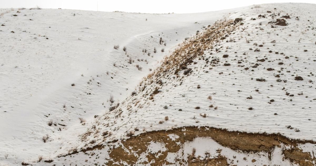 मुल्‍क की मिट्टी कैसे छोड़ दें? मौत के साये में भी भागना नहीं चाहते ईरानी, खाली पड़ी तुर्की की सरहद