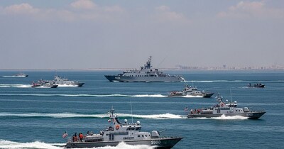 ईरान के 'मच्छर बोट्स' की मार से हैरान ट्रंप को अब आई इस देश की याद.