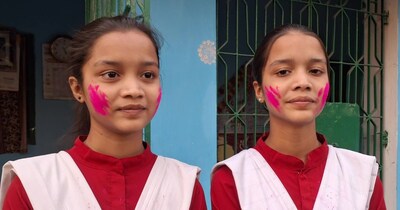 भागलपुर की जुड़वा बहनों ने इंटर में मचाया धमाल, 1 अंक का फर्क लेकिन दोनों टॉप-3 में