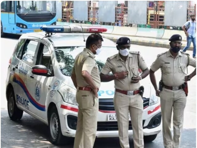 'पत्नी, बहू और मासूम पोती...', गुस्से में पगलाए शख्स ने हैवानियत की सारी हदें 