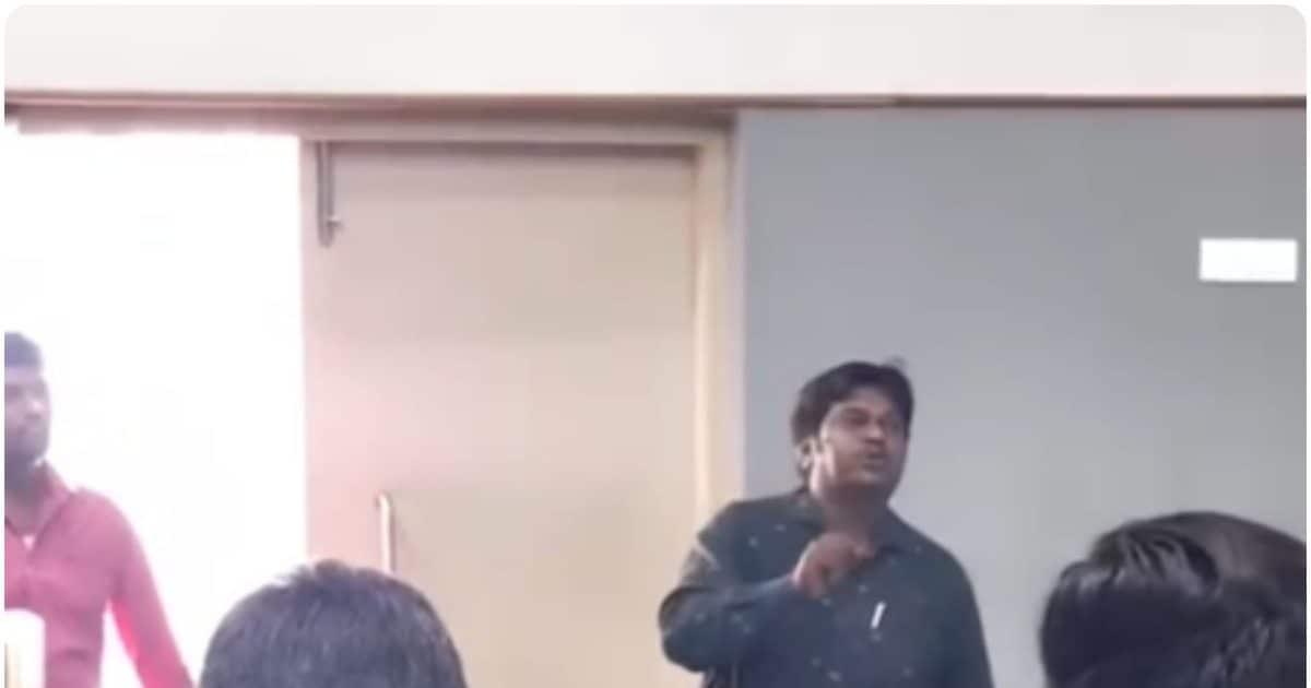 प्रोफेसर नहीं रोक पाया अपने जज्बात, क्लासरूम में किया प्रपोज, तो छात्रा ने चप्पल से पीटा, कॉलेज ने नौकरी से निकाला