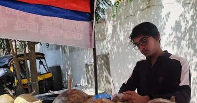 सुरतमधील 21 वर्षीय कौशिकाचे CA होण्याचे स्वप्न: बेल शरबत विकून करतोय खर्च