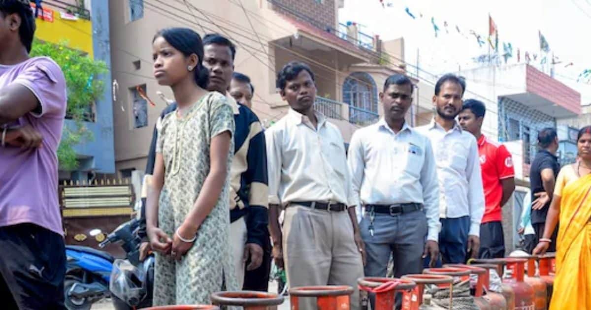 LPG Cylinder Crisis LIVE: जयपुर, पटना और चेन्नई में LPG गैस सिलेंडर पर कितना संकट, क्या हैं हालात? जानें सब