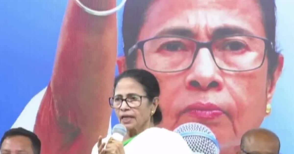 Mamata Banerjee Meat Egg Fish Politics : ‘मछली-अंडा खाने पर भी रोक लगाएगी BJP’, ममता ने बंगाल चुनाव में खेल दिया ‘माछ-भात’ पॉलिटिक्स, क्या होगा खेला?