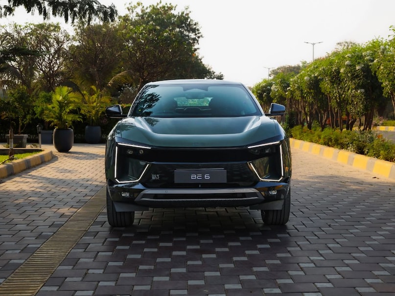 Top 10 Electric Cars in India Top 10 Electric Cars in India