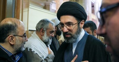 ईरान के नए सुप्रीम लीडर मोजतबा पर बवाल