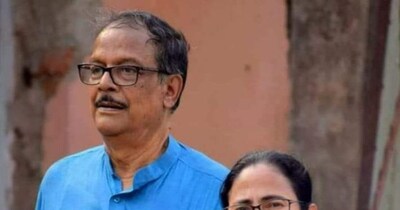 ममता की नजरों से क्यों उतर गए मलय घटक? (फाइल फोटो)