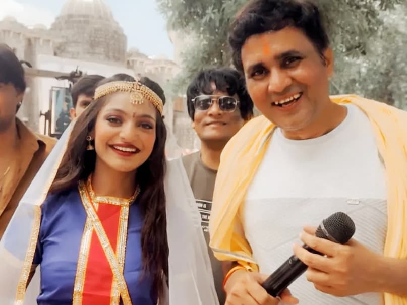 Actress Monalisa Sanoj Mishra Controversy, Diary of Manipur Movie Controversy, Monalisa Sexual Harassment Allegations, अभिनेत्री मोनालिसा सनोज मिश्रा विवाद, डायरी ऑफ मणिपुर फिल्म विवाद, मोनालिसा यौन शोषण के आरोप, डायरेक्टर सनोज मिश्रा पर आरोप, Allegations against Director Sanoj Mishra, फिल्म इंडस्ट्री में यौन शोषण की खबर, Sexual Abuse in Film Industry News Actress Monalisa Sanoj Mishra Controversy, Diary of Manipur Movie Controversy, Monalisa Sexual Harassment Allegations, अभिनेत्री मोनालिसा सनोज मिश्रा विवाद, डायरी ऑफ मणिपुर फिल्म विवाद, मोनालिसा यौन शोषण के आरोप, डायरेक्टर सनोज मिश्रा पर आरोप, Allegations against Director Sanoj Mishra, फिल्म इंडस्ट्री में यौन शोषण की खबर, Sexual Abuse in Film Industry News