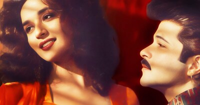 नई दिल्ली. साल 1992 बॉलीवुड की हिस्ट्री में एक टर्निंग पॉइंट था, जिसे ट्रेड पंडित आज भी हैरानी से याद करते हैं. यह वह समय था जब एक तरफ मेगास्टार अमिताभ बच्चन का जादू 'खुदा गवाह' के साथ बरकरार था, तो दूसरी तरफ शाहरुख खान नाम का एक 'क्रेजी' लड़का अपनी पहली फिल्म से सिनेमा के दरवाजे खटखटा रहा था. लेकिन इन सबके बीच, मूंछों वाले हीरो ने अपनी दहाड़ से सबको चुप करा दिया था और वो थे अनिल कपूर.