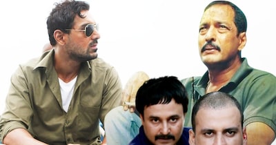 नई दिल्ली. बॉलीवुड में जब भी देसी एक्शन और सस्पेंस का तड़का लगता है, तो दर्शक उसे सिर-आंखों पर बिठाते हैं. हाल ही में न्यूज18 शोशा रील अवॉर्ड्स 2026 में 'बेस्ट फिल्म (पॉपुलर च्वाइस)' का खिताब जीतने वाली फिल्म 'धुरंधर' ने बॉक्स ऑफिस पर जो धमाका किया, उसकी गूंज अब तक सुनाई दे रही है. अब 19 मार्च को इसका सीक्वल भी रिलीज होने वाला है,  लेकिन अगर आप भी उन दर्शकों में से हैं जिन्हें 'धुरंधर' की कहानी पसंद आई है, तो 'धुरंधर 2' के सिनेमाघरों में आने से पहले आपको कुछ बेहतरीन कल्ट क्लासिक्स और मॉडर्न थ्रिलर्स देख लेनी चाहिए. ये फिल्में न केवल आपका मनोरंजन करेंगी, बल्कि आपको उस 'सिनेमैटिक यूनिवर्स' के लिए तैयार करेंगी जहां साहस और दिमाग की जंग होती है. खासकर हमारी लिस्ट की दूसरे नंबर वाली फिल्म तो ऐसी है, जिसने रातों-रात बॉलीवुड को एक ऐसा सुपरस्टार दिया, जिसने इंडस्ट्री के मायने बदल दिए, जिसे आज भी सबकी गुरु मानी जाती है.