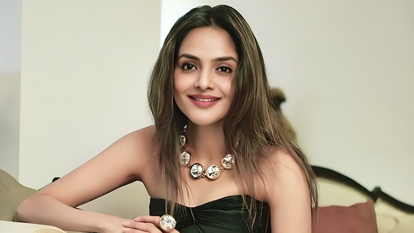 Actress Madhoo Career, Roja Actress Madhoo, Madhoo Phool Aur Kaante, Madhoo Personal Life Decision, Why Madhoo left Bollywood, मधु का करियर, फिल्म रोजा की मधु, मधु का बॉलीवुड से गायब होना, मधु और अजय देवगन की फिल्में, 90 के दशक की टॉप हीरोइन Actress Madhoo Career, Roja Actress Madhoo, Madhoo Phool Aur Kaante, Madhoo Personal Life Decision, Why Madhoo left Bollywood, मधु का करियर, फिल्म रोजा की मधु, मधु का बॉलीवुड से गायब होना, मधु और अजय देवगन की फिल्में, 90 के दशक की टॉप हीरोइन