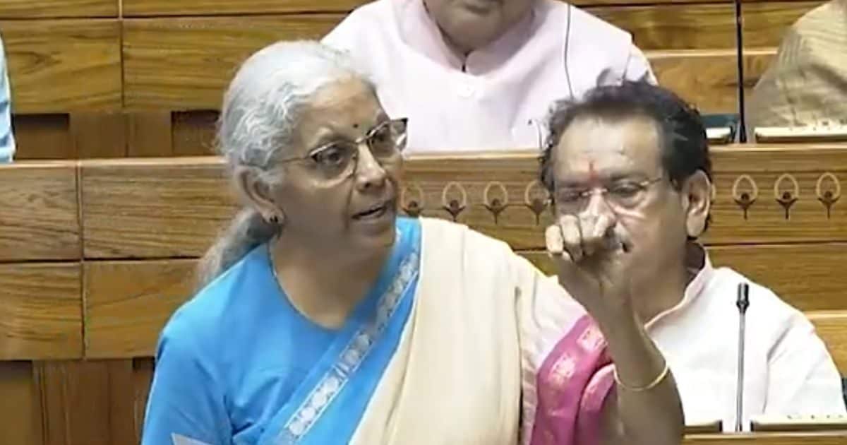 'विदुर का नाम जोड़िए रावण का नहीं', संसद में आखिर निर्मला सितारमण ने किसे दी सलाह?