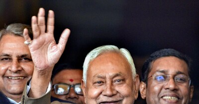 नीतीश कुमार अब राज्यसभा जा रहे हैं. 