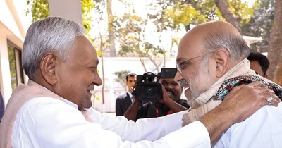 राज्‍यसभा चले नीतीश कुमार.. 