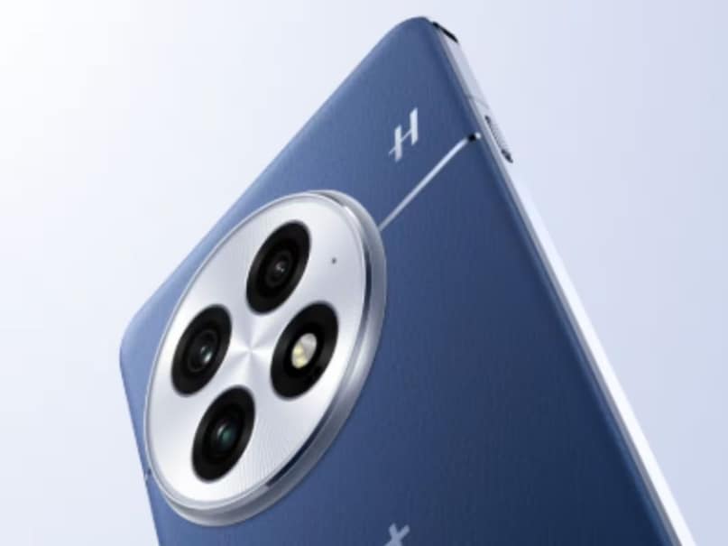 अगर आप अपने पुराने फोन को एक्सचेंज करते हैं, तो अमेज़न की तरफ से ₹24,950 तक का एक्सचेंज ऑफर भी दिया जा रहा है. हालांकि, यह पूरी तरह आपके पुराने डिवाइस की कंडीशन और मॉडल पर निर्भर करेगा. साथ ही, EMI ऑप्शन भी उपलब्ध है, जिसकी शुरुआत लगभग ₹2,145 प्रति महीने से होती है.