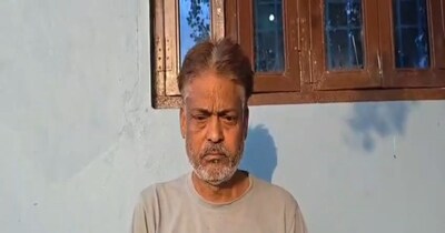 तीन लोगों की हत्या करके छिपकर मजदूरी कर रहा था युवक