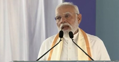 पीएम नरेंद्र मोदी ने कोच्चि में लोगों को संबोधित किया. 