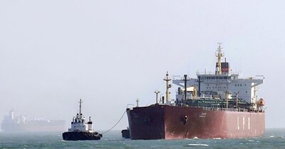 'जग वसंत' नाम का एक और LPG कार्गो जहाज गुजरात के कांडला बंदरगाह पर आकर रुका. (फाइल फोटो- PTI)