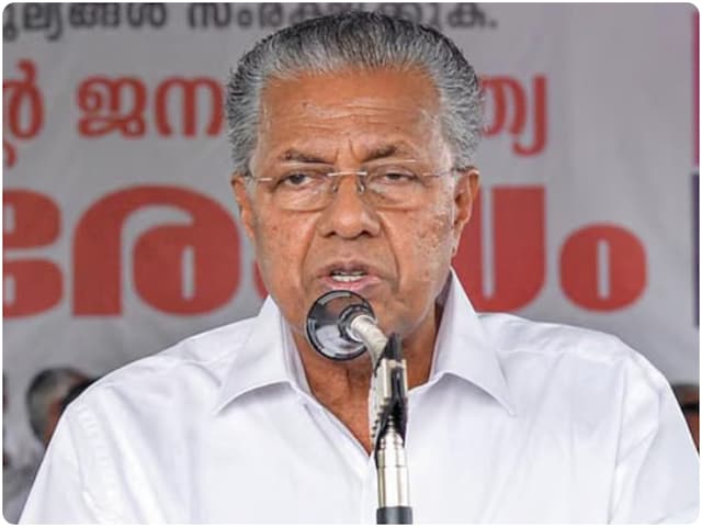 राहुल गांधी से घबरा गए हैं पिनाराई विजयन, केरल CM पर कांग्रेस ने साधा निशाना