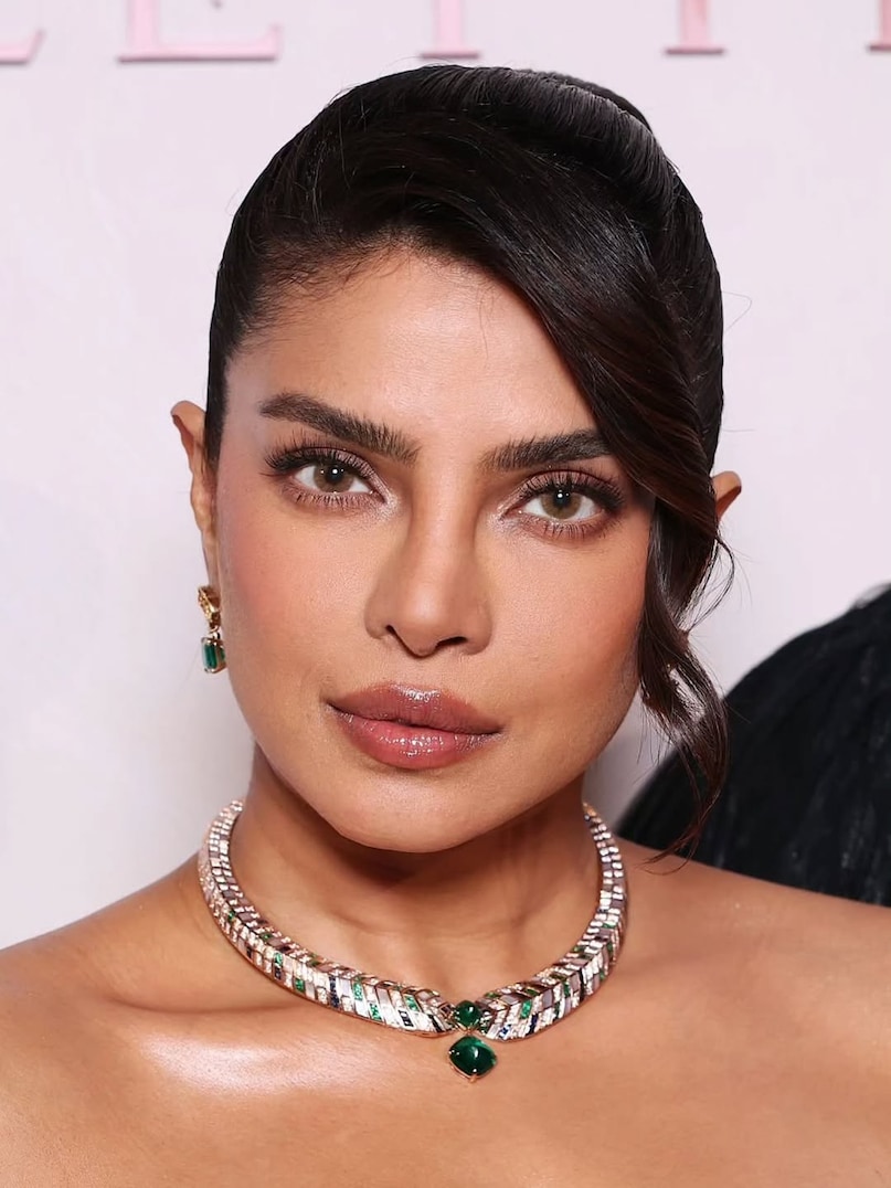 Priyanka Chopra fashion, प्रियंका चोपड़ा फैशन, Priyanka Chopra Bvlgari event, प्रियंका चोपड़ा बुल्गारी इवेंट, Priyanka Chopra Milan look, प्रियंका चोपड़ा मिलान लुक, Priyanka Chopra black gown, प्रियंका चोपड़ा ब्लैक गाउन Priyanka Chopra fashion, प्रियंका चोपड़ा फैशन, Priyanka Chopra Bvlgari event, प्रियंका चोपड़ा बुल्गारी इवेंट, Priyanka Chopra Milan look, प्रियंका चोपड़ा मिलान लुक, Priyanka Chopra black gown, प्रियंका चोपड़ा ब्लैक गाउन