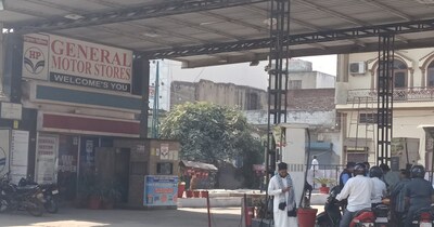 मथुरा में 2024 से स्थिर पेट्रोल-डीजल के दाम, युद्ध की आहट के बीच आगे क्या होगा.