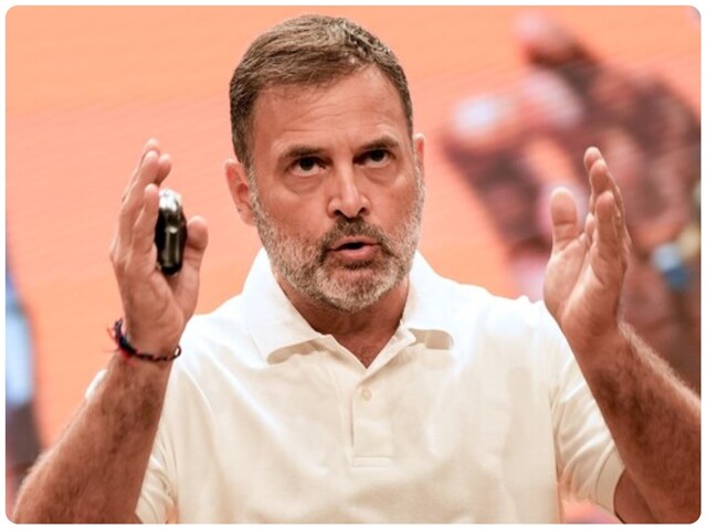 मनमोहन सिंह 10 साल सरकार में थे, तो कांशीराम को 'भारत रत्न' क्यों नहीं दिया?