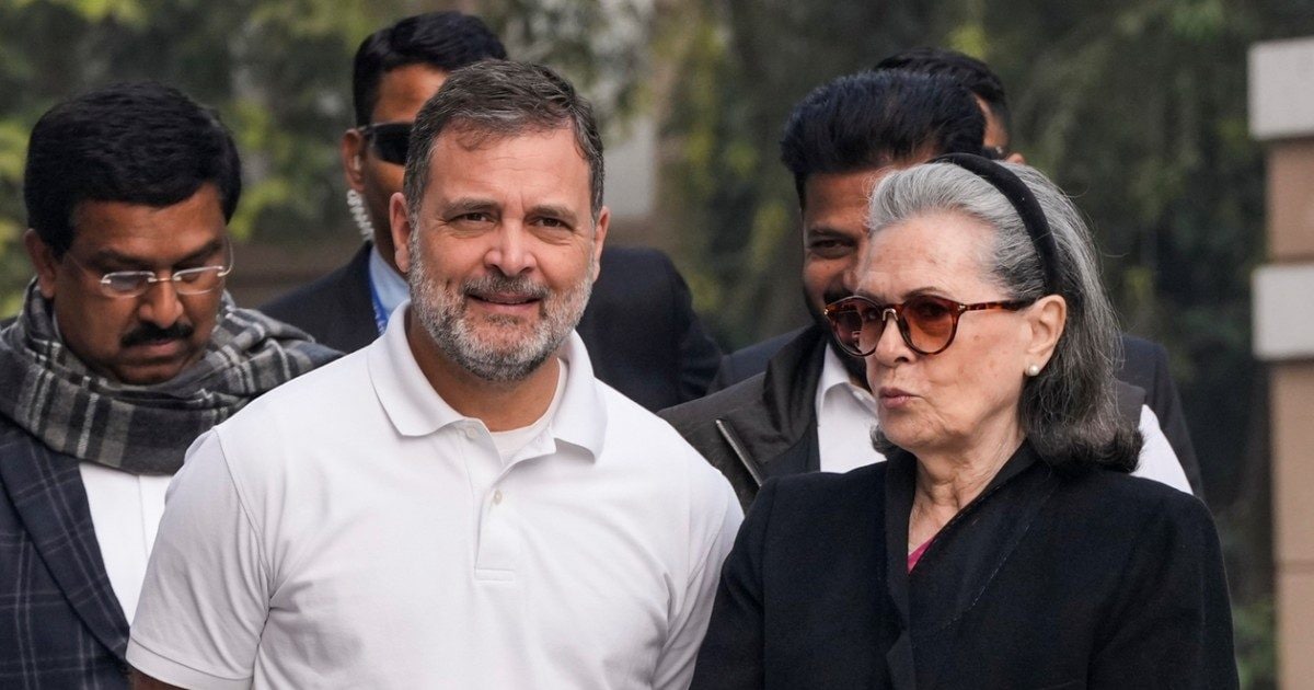 सोनिया गांधी और राहुल दोनों पर लटकी तलवार, एक झटके में छिन सकती है संसद की सदस्यता!