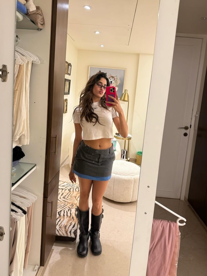 Jhanvi Kapoor, Jhanvi Kapoor birthday, Jhanvi Kapoor 29th Birthday, Jhanvi Kapoor Films, Jhanvi Kapoor unknown facts, Jhanvi Kapoor wedding, Jhanvi Kapoor hit films, Jhanvi Kapoor networth, जाह्नवी कपूर, जाह्नवी कपूर का 29वां जन्मदिन